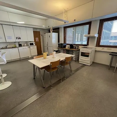 Office House Services 224 Hostal Helsinki